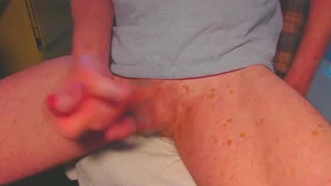 Snapshot of longing2 chatting on 12.08.24 longing2 online show from 12.08.24