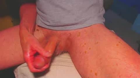 Snapshot of longing2 chatting on 12.14.24 longing2 online show from 12.14.24