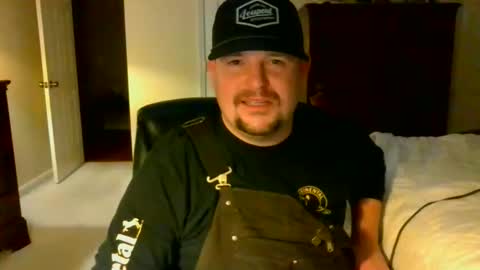 Snapshot of longlastingviking chatting on 12.16.25 longlastingviking online show from 12.16.25