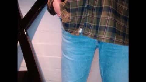 Snapshot of longleanguy9 chatting on 01.18.26 longleanguy online show from 01.18.26