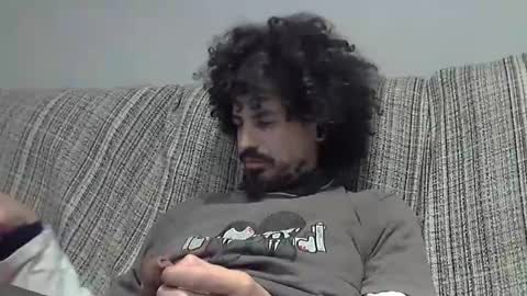 Snapshot of longnight5 chatting on 12.18.24 Alejandro Rulitos Twitter longnight55 Intagram 5longnight5 online show from 12.18.24