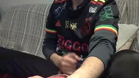 Snapshot of longnight5 chatting on 02.22.25 Alejandro Rulitos Twitter longnight55 Intagram 5longnight5 online show from 02.22.25