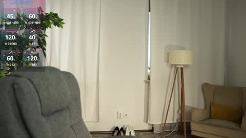 Snapshot of look_my_passion chatting on 04.10.26 Hanna online show from 04.10.26