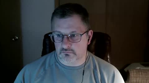 Snapshot of lookin75 chatting on 03.07.26 lookin75 online show from 03.07.26