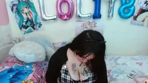 Snapshot of looltalizekatana chatting on 12.02.24 alize online show from 12.02.24