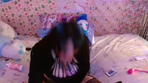 Snapshot of looltalizekatana chatting on 01.06.25 alize online show from 01.06.25