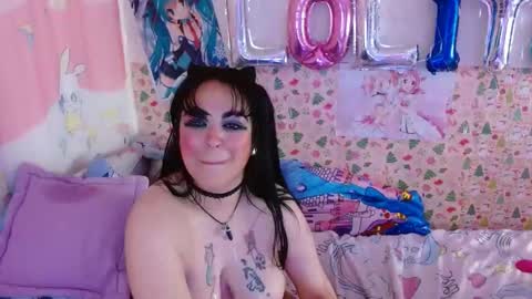 Snapshot of looltalizekatana chatting on 01.18.25 alize online show from 01.18.25