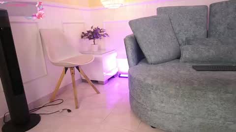 Loona Nyx online show from 09.27.25