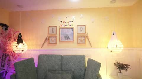 Loona Nyx online show from 10.21.25