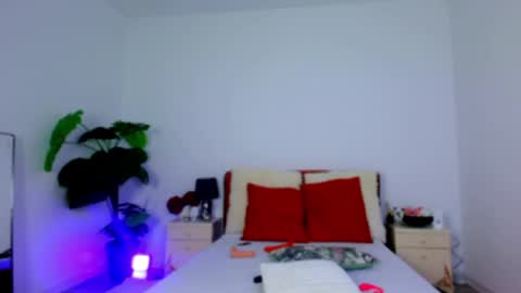  Annie online show from 04.15.26