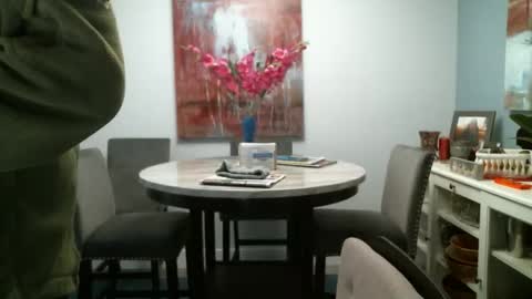 loop102 online show from 10.27.25