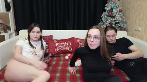 Snapshot of loossers chatting on 12.27.24 Jean and Isa right couple Mark and Eva left couple online show from 12.27.24