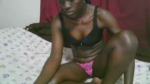 lora_amor online show from 11.10.25