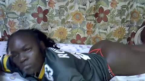 Snapshot of lora_amor chatting on 06.05.26 lora_amor online show from 06.05.26
