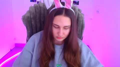 Lora online show from 02.13.26