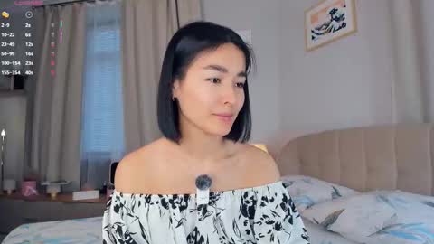 Lora control 2 min for every new Fan Club subscriber online show from 11.06.25