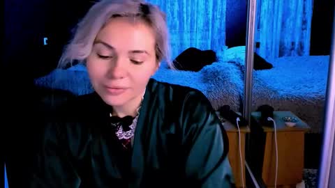 Lora online show from 11.01.25