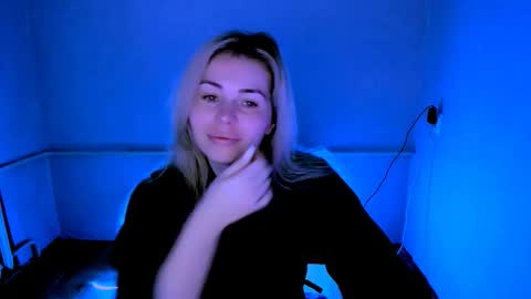 Lora online show from 03.26.26