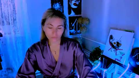 Snapshot of loraboyar chatting on 06.22.26 Lora online show from 06.22.26