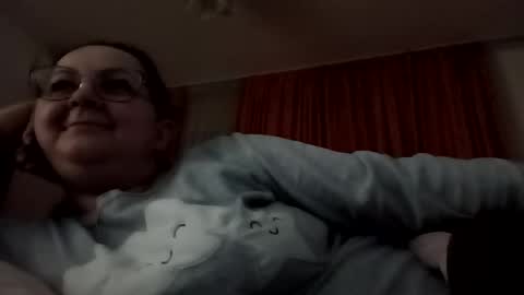 Lora online show from 12.03.24