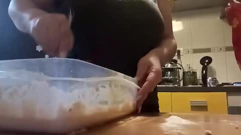 Lora online show from 12.20.24