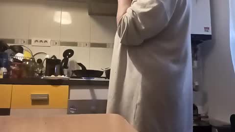 Lora online show from 12.24.24