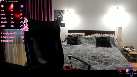 Lora online show from 12.29.24