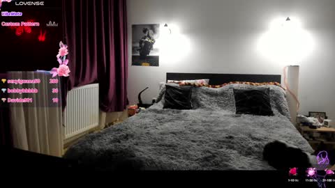 Lora online show from 12.29.24