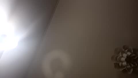 Lora online show from 01.05.25