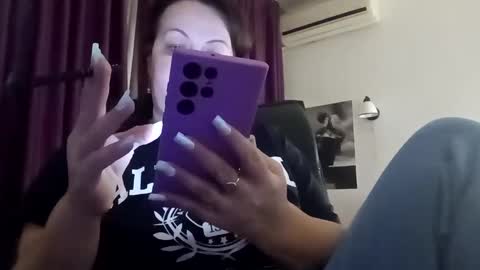 Lora online show from 01.22.25