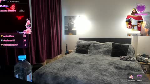 Lora online show from 01.25.25