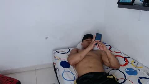 Snapshot of lordblaze_ chatting on 10.21.25 Dominic online show from 10.21.25