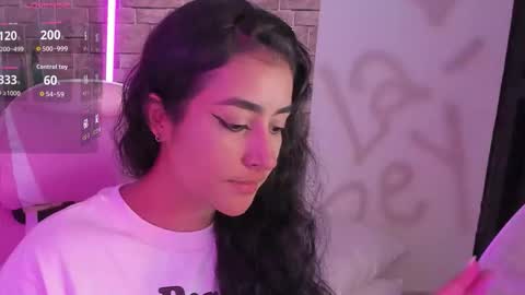 lore_rey online show from 02.20.26