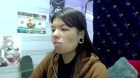 lorecherry online show from 09.14.25