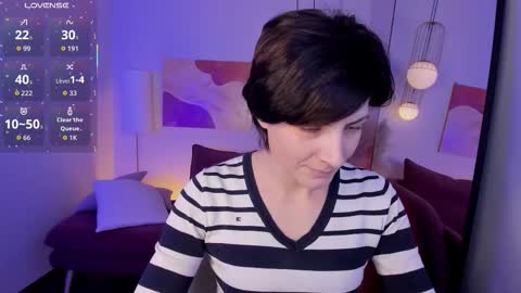 Loren online show from 12.22.25