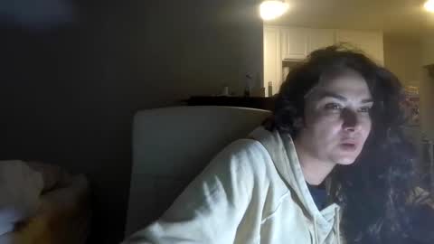 Snapshot of lorenlovely chatting on 10.10.25 lorenlovely online show from 10.10.25