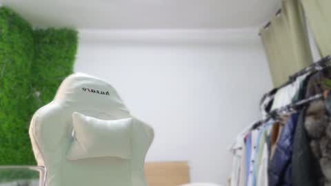 Amelia online show from 01.21.25