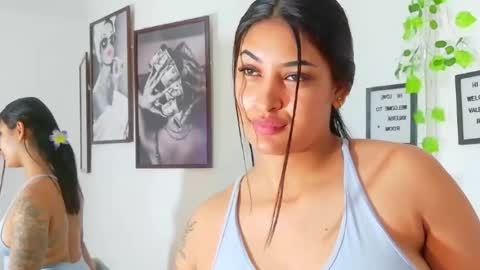 Snapshot of loretahorny chatting on 02.12.26 loretahorny online show from 02.12.26