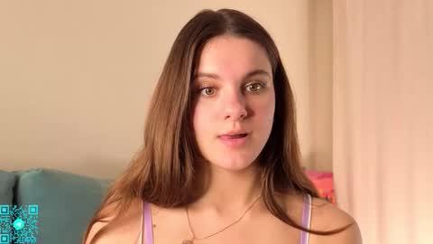 Chloe for Fan BlackHole online show from 11.22.25