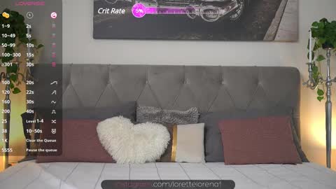 LoretteLorena online show from 02.10.25