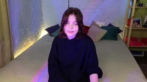 Lara online show from 01.24.25