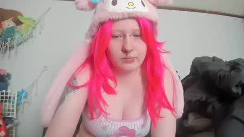 Snapshot of loricritter2 chatting on 03.01.25 Lori Critter online show from 03.01.25