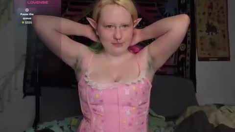 Snapshot of loricritter2 chatting on 05.05.26 Lori Critter online show from 05.05.26