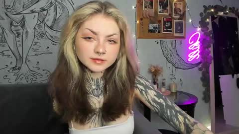 lostallice online show from 01.23.25