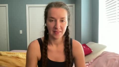 Snapshot of lothlori chatting on 07.05.26 lothlori online show from 07.05.26