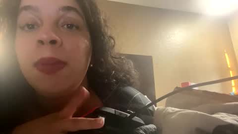 Snapshot of lotuzpetals chatting on 10.31.25 Jasmine online show from 10.31.25