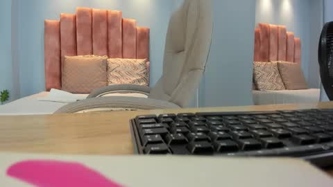  Lou Rosse  online show from 12.13.25