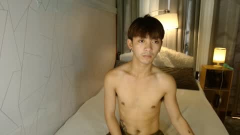 Snapshot of louieismy_name chatting on 12.07.24 ignot ursh online show from 12.07.24