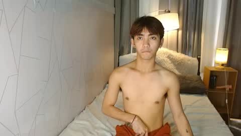 Snapshot of louieismy_name chatting on 12.12.24 ignot ursh online show from 12.12.24