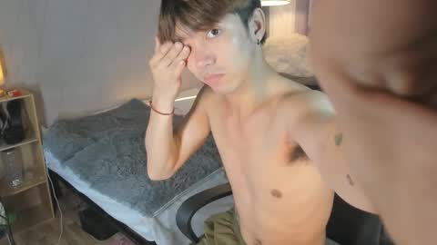 Snapshot of louieismy_name chatting on 12.27.24 ignot ursh online show from 12.27.24